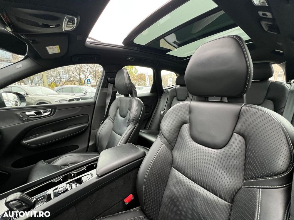 Volvo XC 60 T8 Twin Engine AWD R-Design - 14