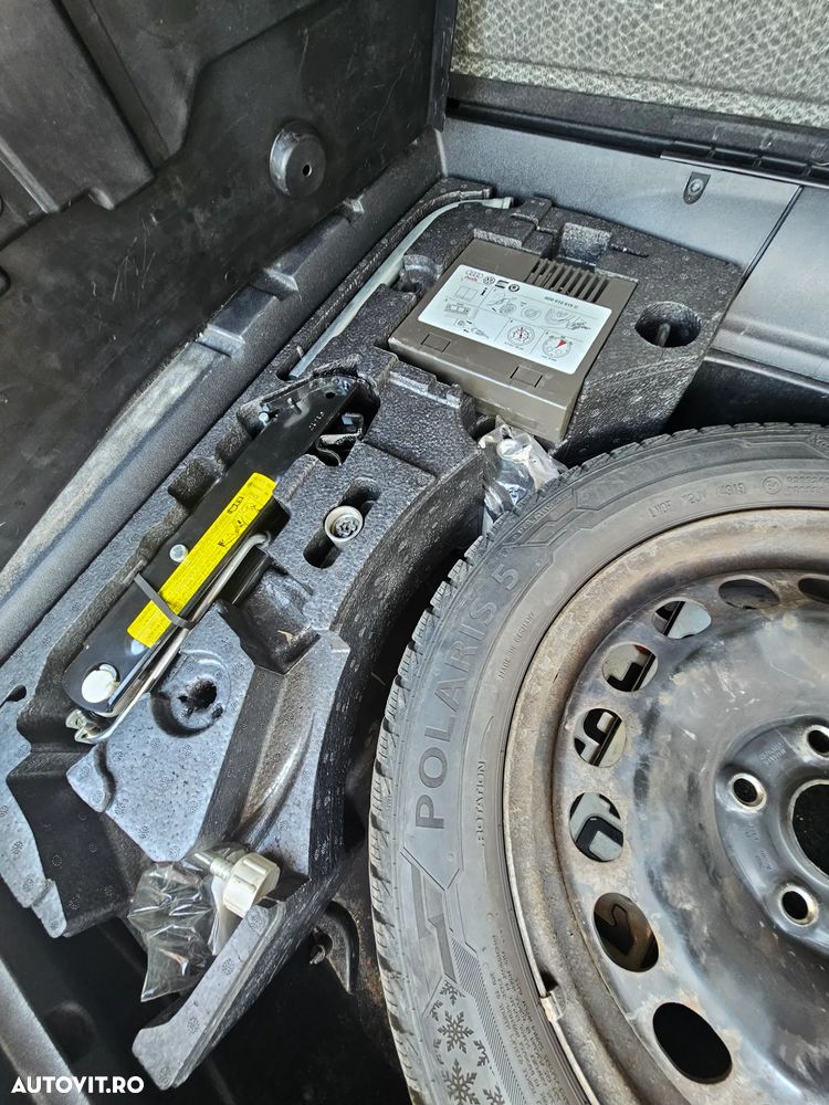Volkswagen Passat 2.0 TDI Highline - 9