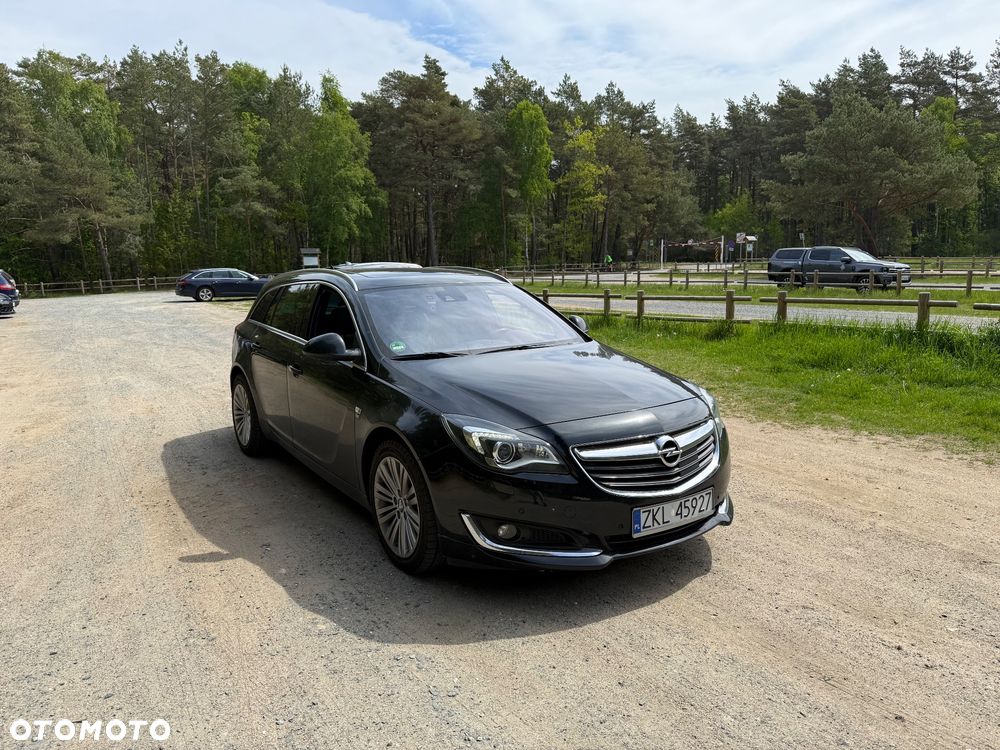 Opel Insignia 2.0 T Cosmo 4x4 S&S - 2
