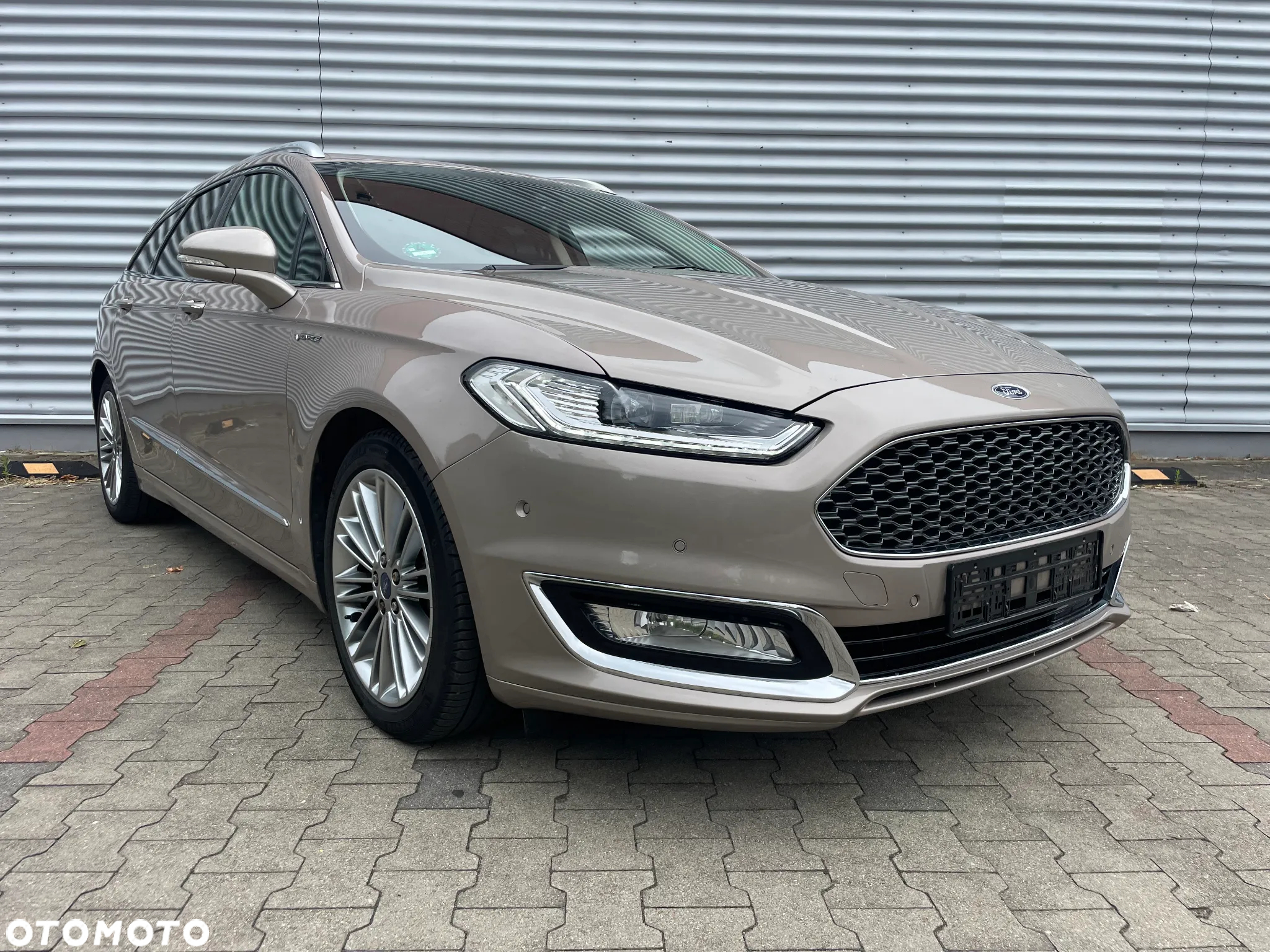 Ford Mondeo Turnier TDCi Bi-Turbo PowerShift-Aut Vignale - 8