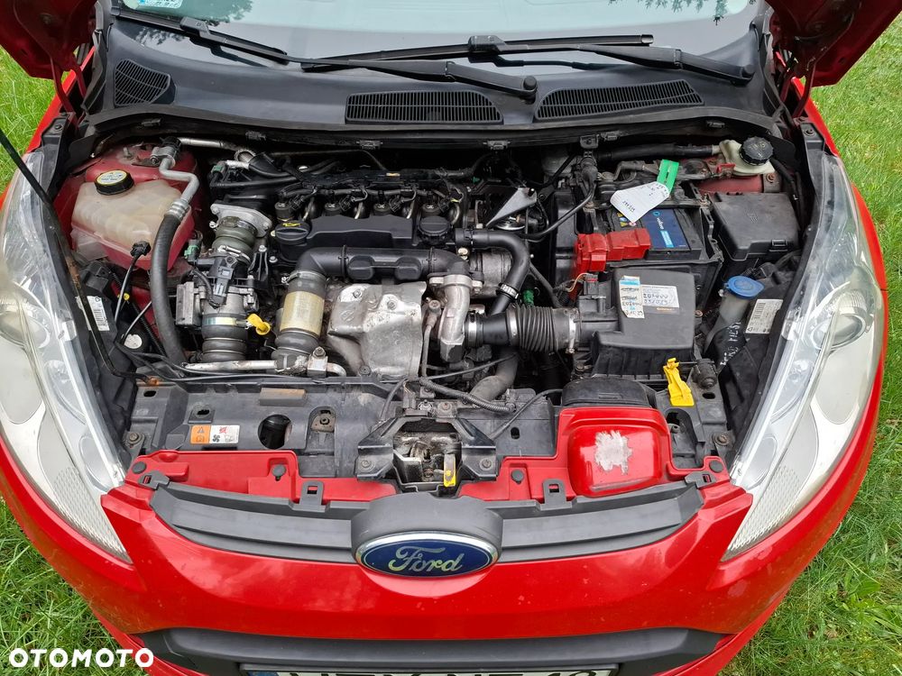 Ford Fiesta 1.6 TDCi Sport - 8