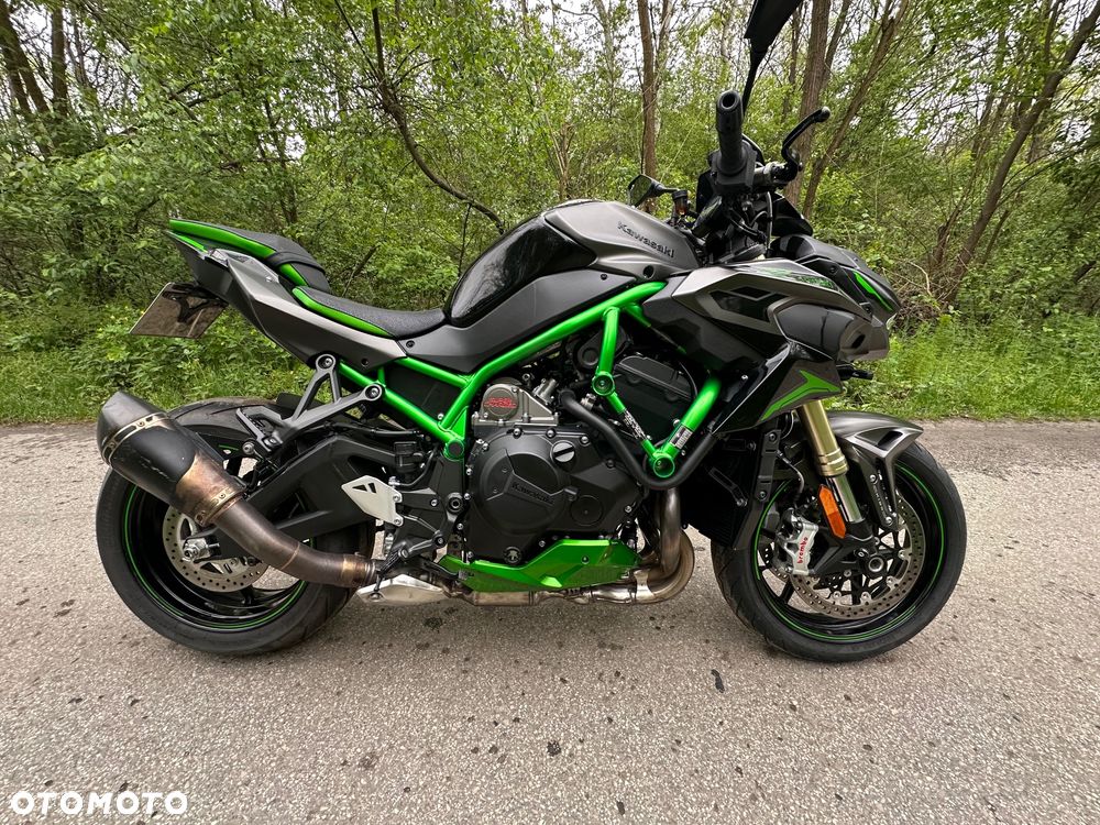 Kawasaki H2 - 5