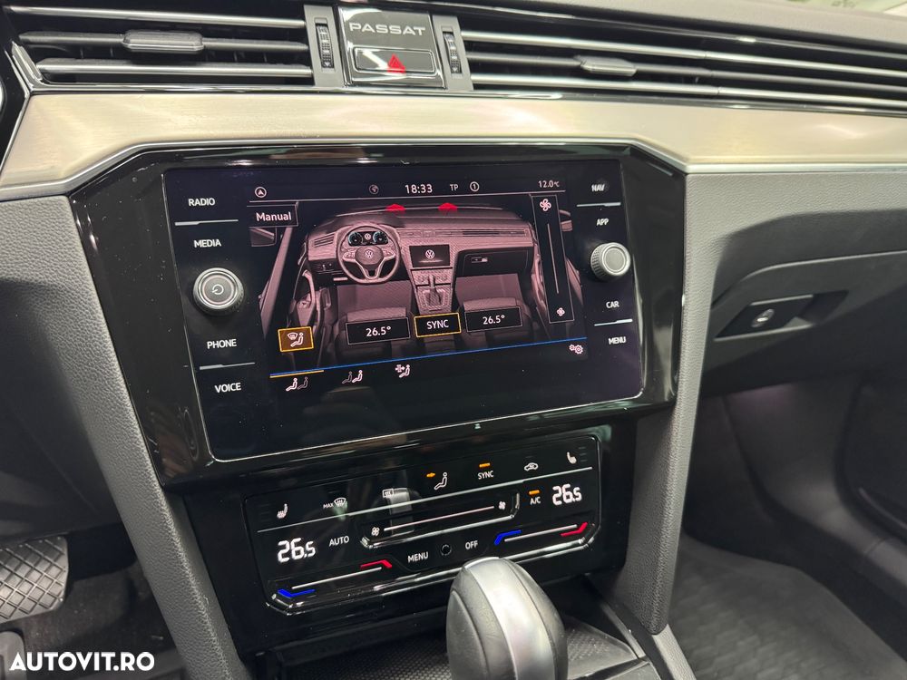 Volkswagen Passat 2.0 TDI DSG Highline - 9