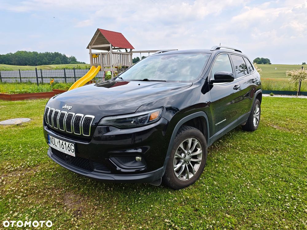 Jeep Cherokee - 1