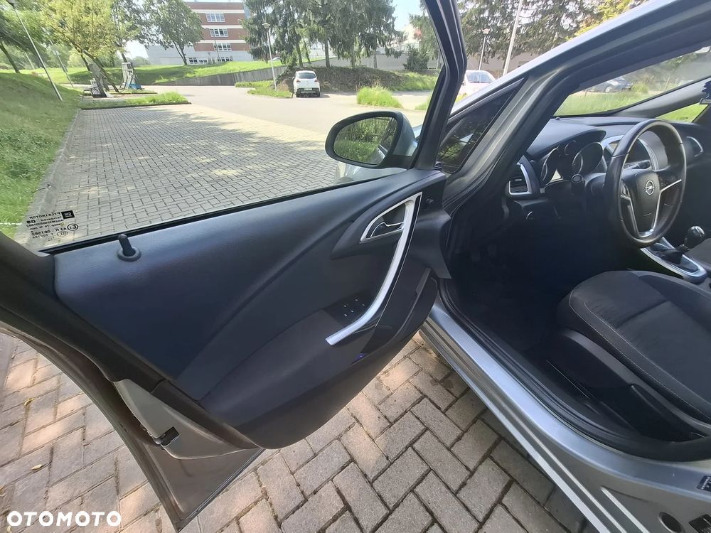 Opel Astra 1.6 Enjoy - 8