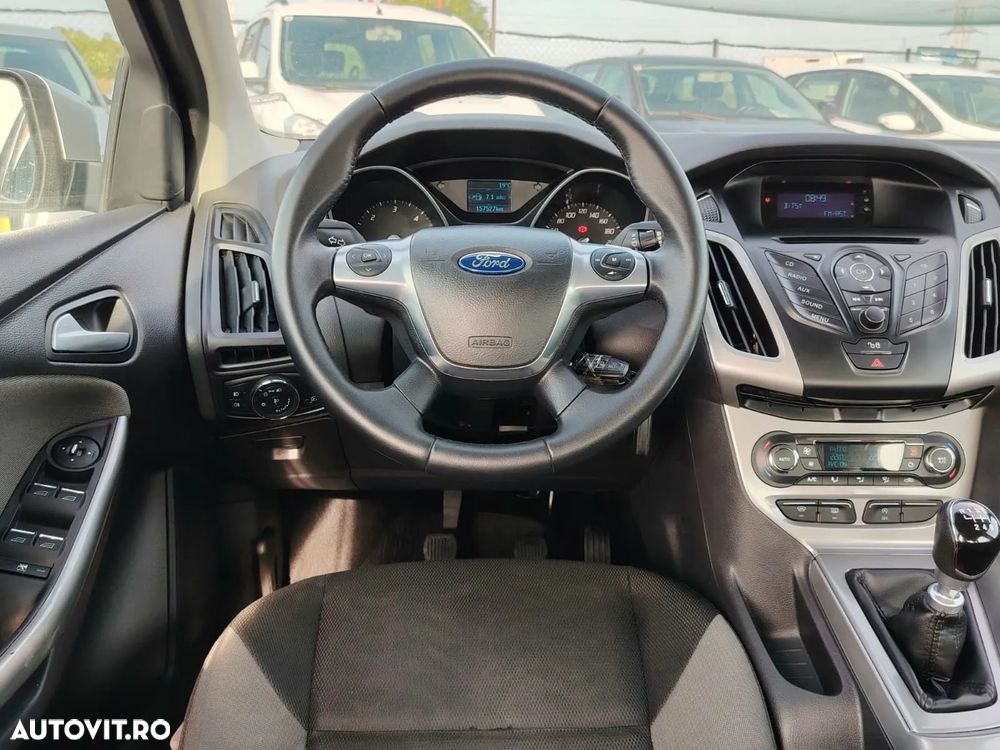 Ford Focus 1.6 TDCi DPF Start-Stopp-System Trend - 12