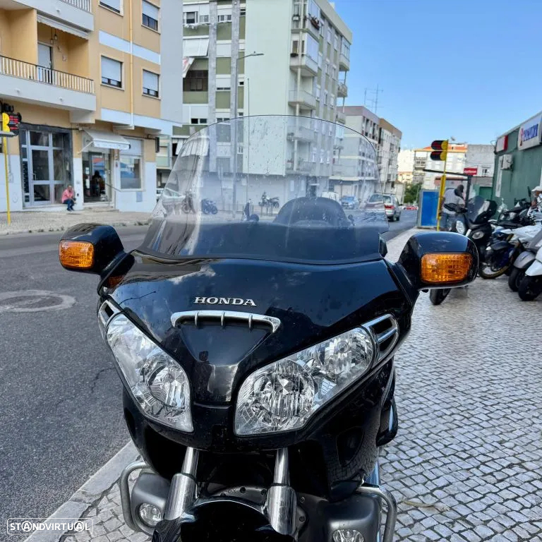 Honda Goldwing 1800 - 25