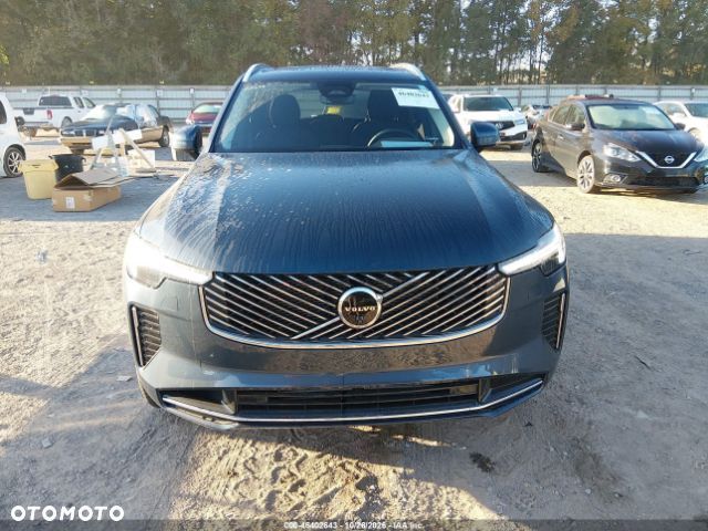 Volvo XC 90 - 7