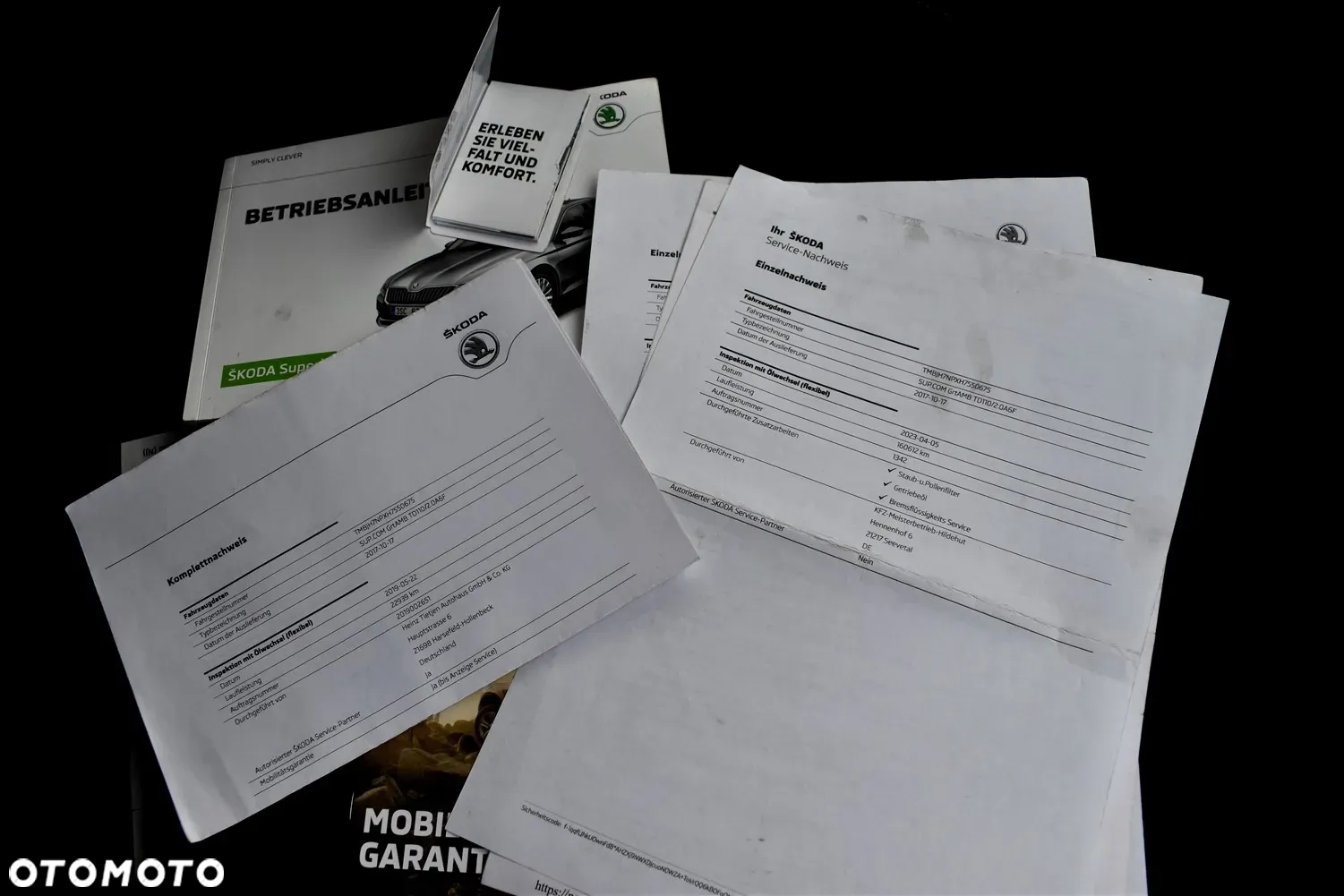 Skoda Superb Combi 2.0 TDI DSG Ambition - 37