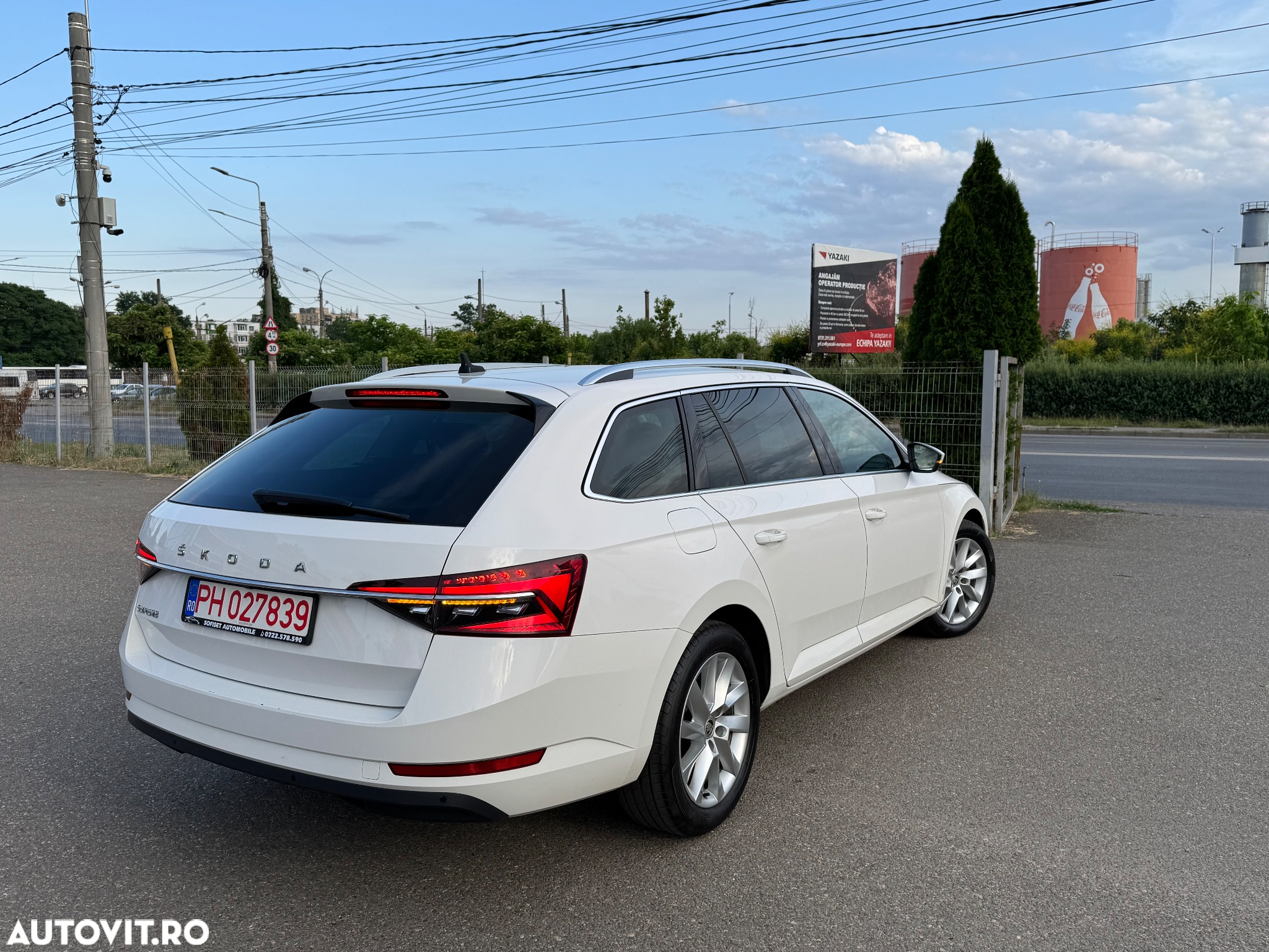Skoda Superb Combi 2.0 TDI DSG Style - 5