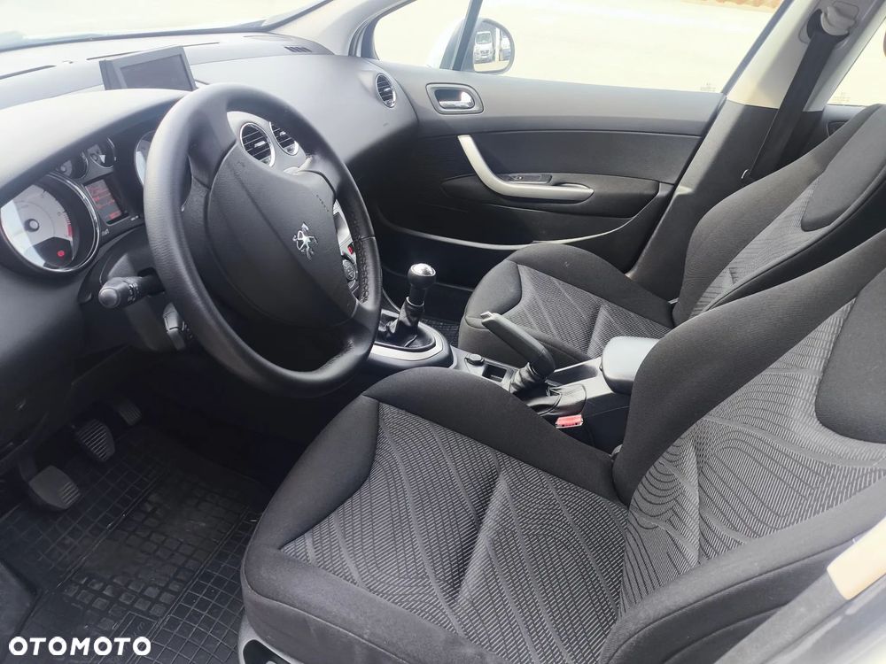 Peugeot 308 - 10