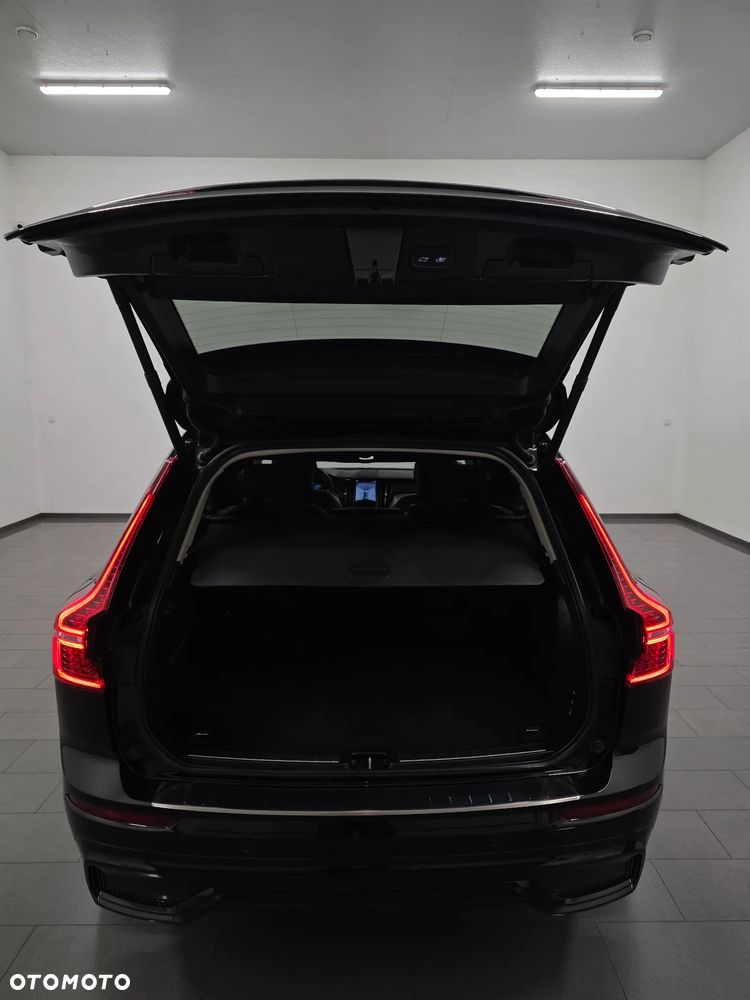 Volvo XC 60 B4 D Ultimate Dark - 39