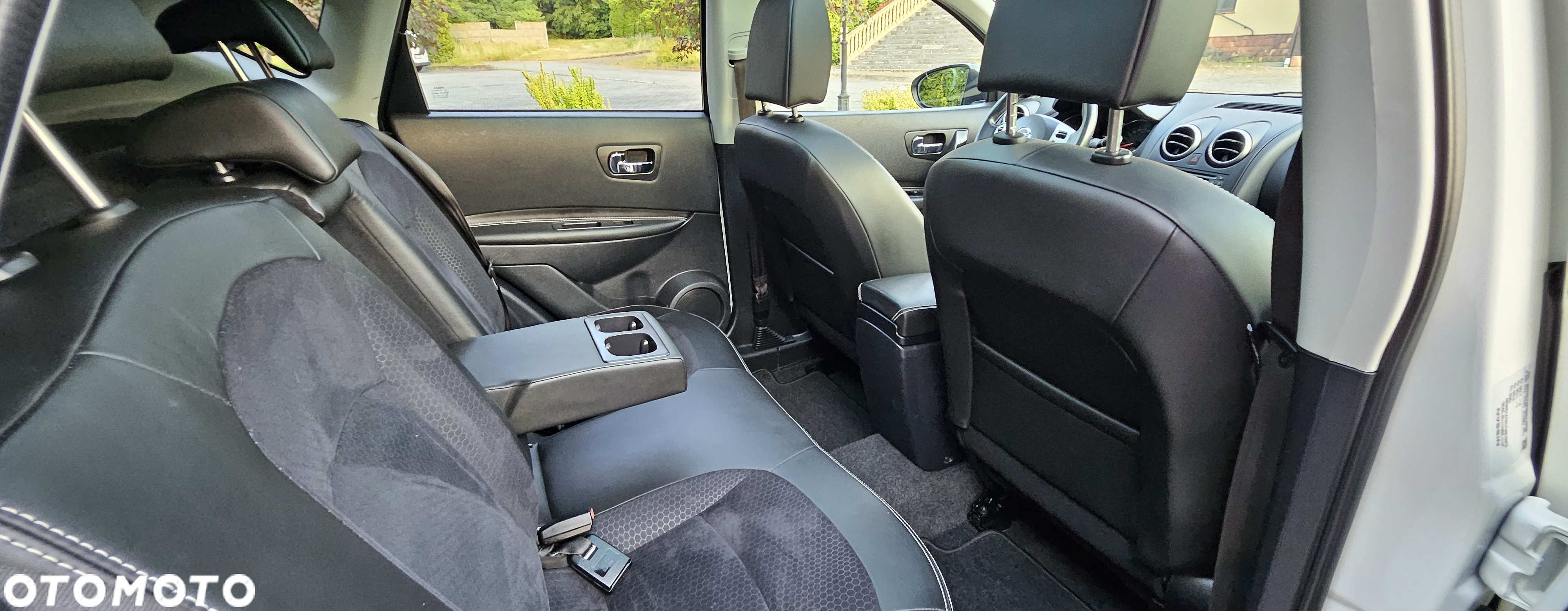 Nissan Qashqai 2.0 4 x 4 CVT tekna - 17