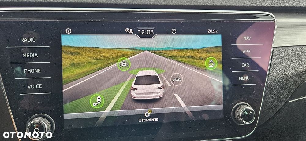 Skoda Superb 2.0 TDI SCR 4x4 Style DSG - 21