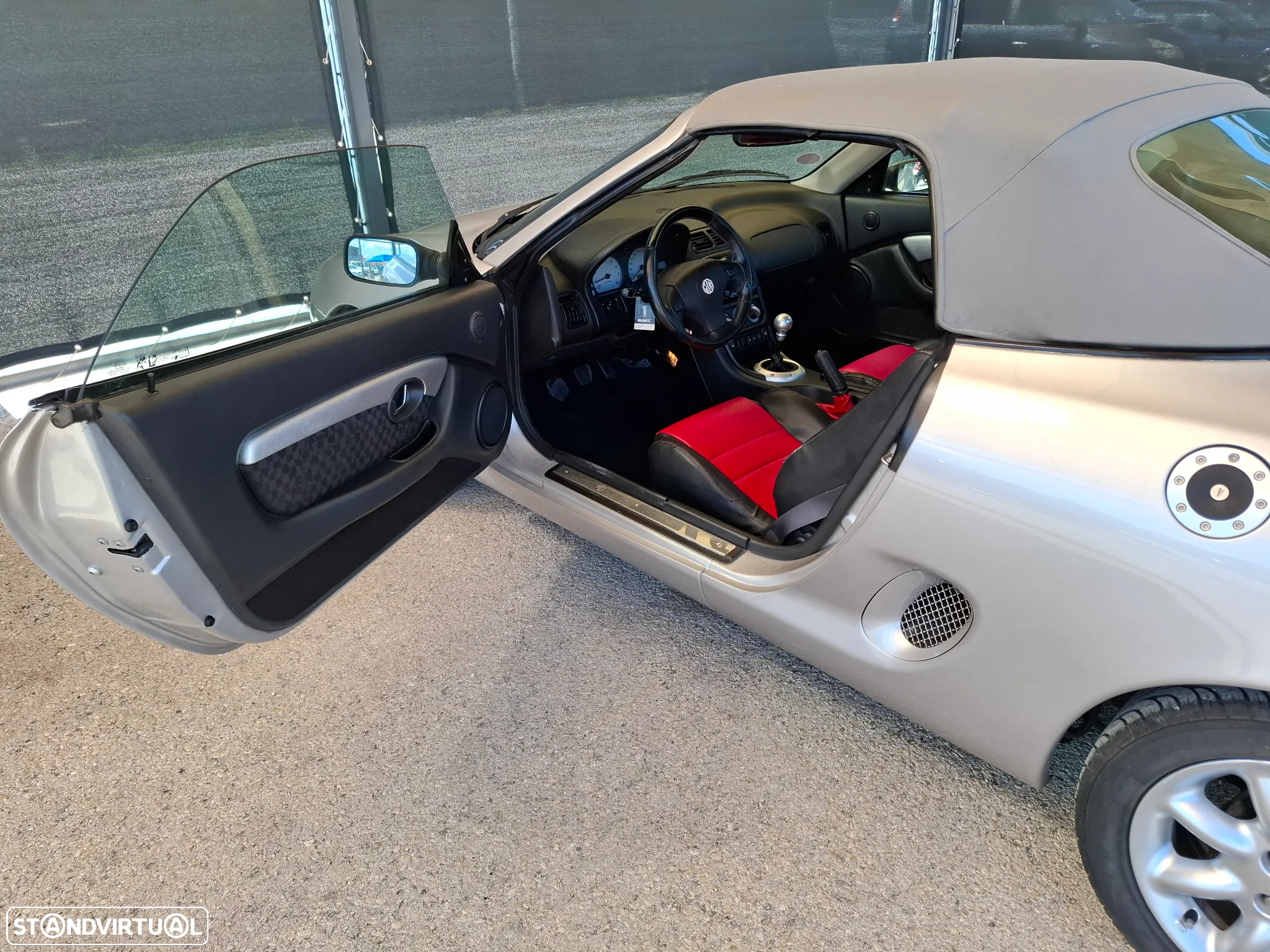 MG MGF 1.8 - 33