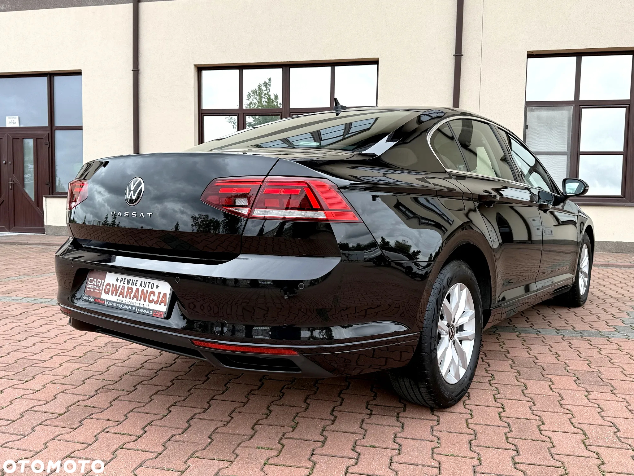 Volkswagen Passat 1.5 TSI EVO Elegance - 2
