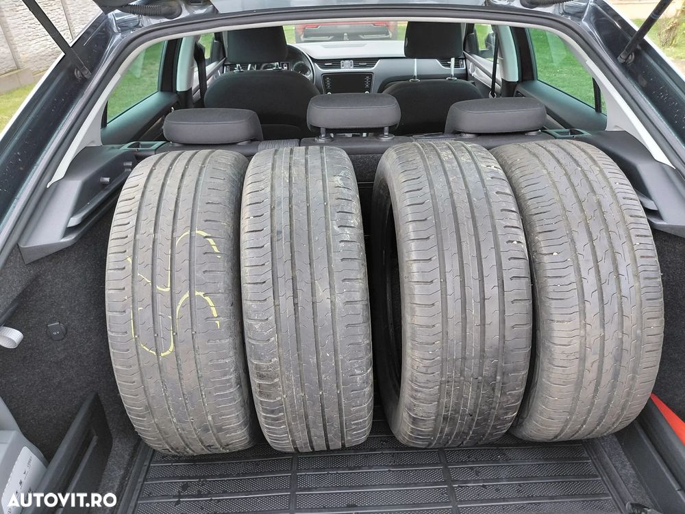 Skoda Octavia 1.5 TSI DSG Style - 8