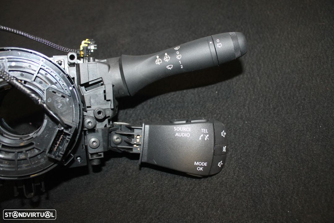 Fita Airbag com Comando do Limpa Para Brisas, Comando das Luzes e comando Telefone  Dacia Duster - 2