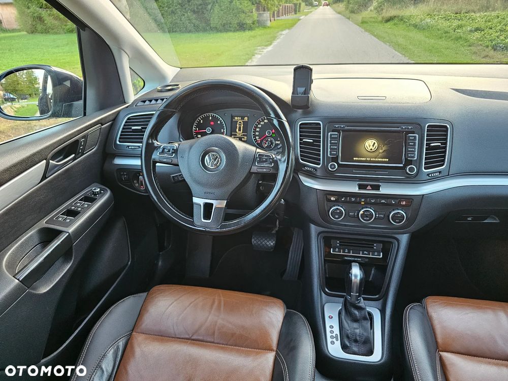 Volkswagen Sharan 2.0 TDI Trendline DSG - 9