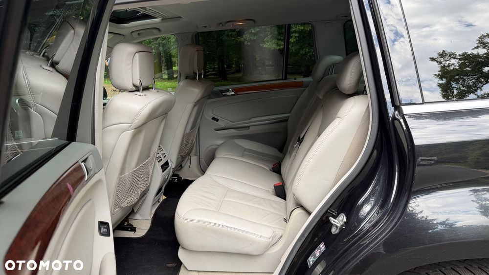 Mercedes-Benz GL 320 CDI 4Matic 7G-TRONIC - 18