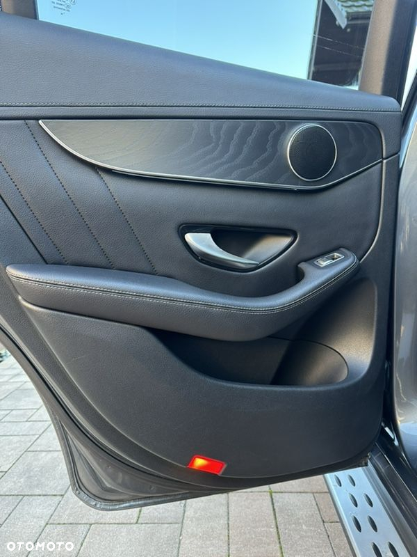 Mercedes-Benz GLC 220 d 4-Matic - 10