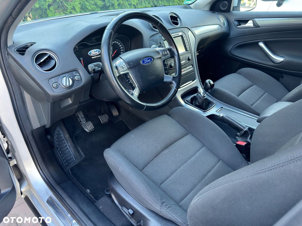 Ford Mondeo 2.2 TDCi Titanium S - 19