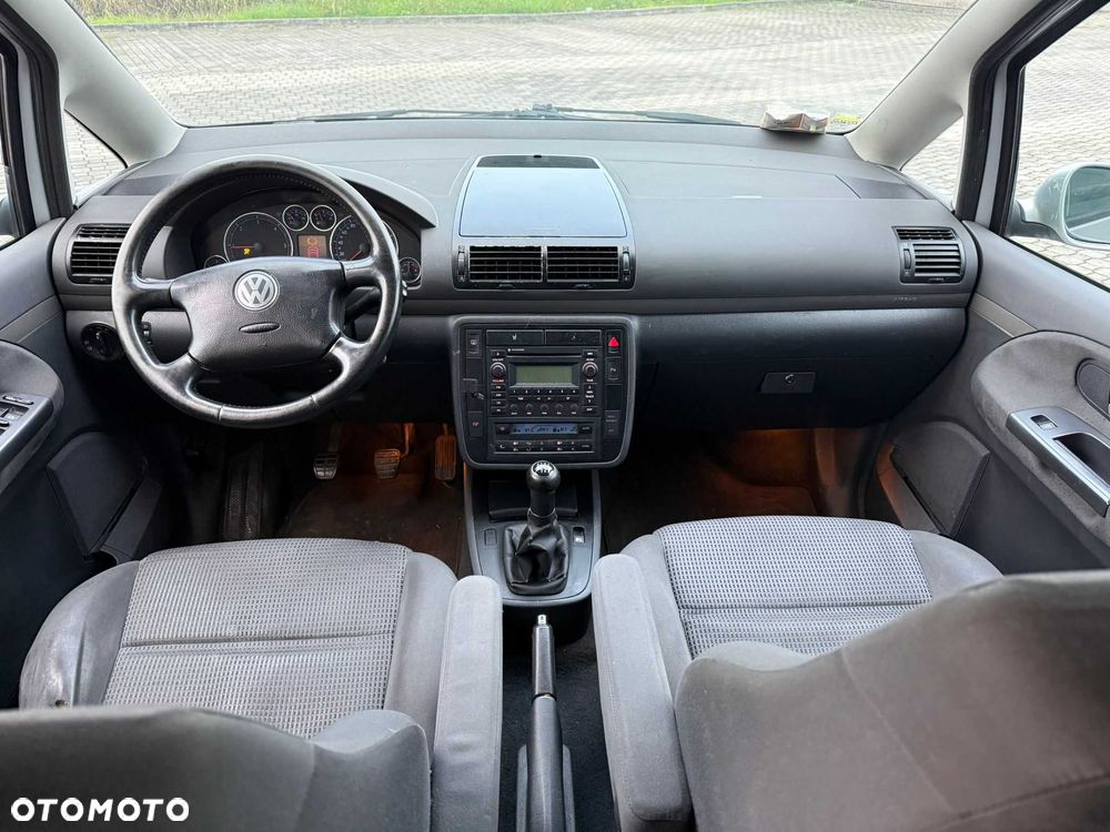 Volkswagen Sharan - 7