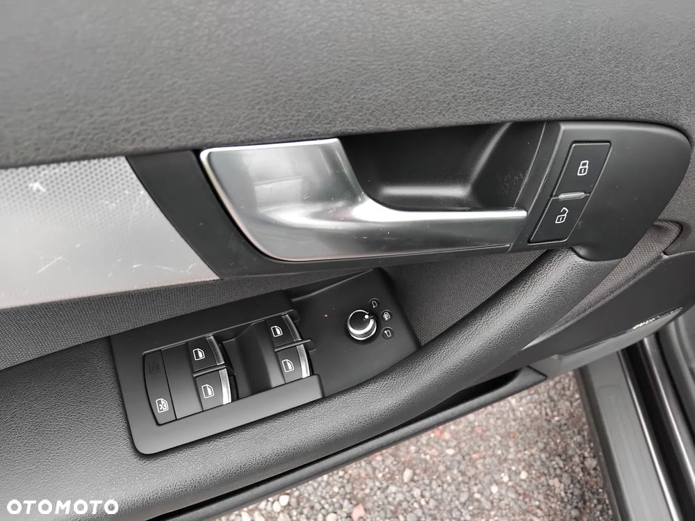 Audi A3 Sportback 1.8 TFSI Attraction - 10