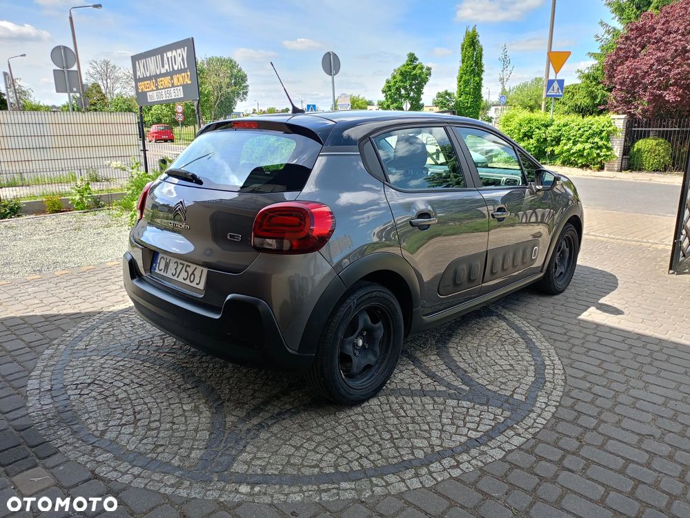 Citroën C3 Pure Tech 82 SHINE - 1