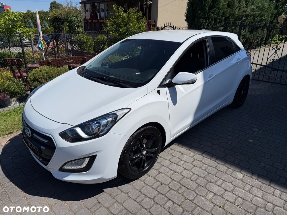 Hyundai i30 blue 1.4 YES Gold - 7