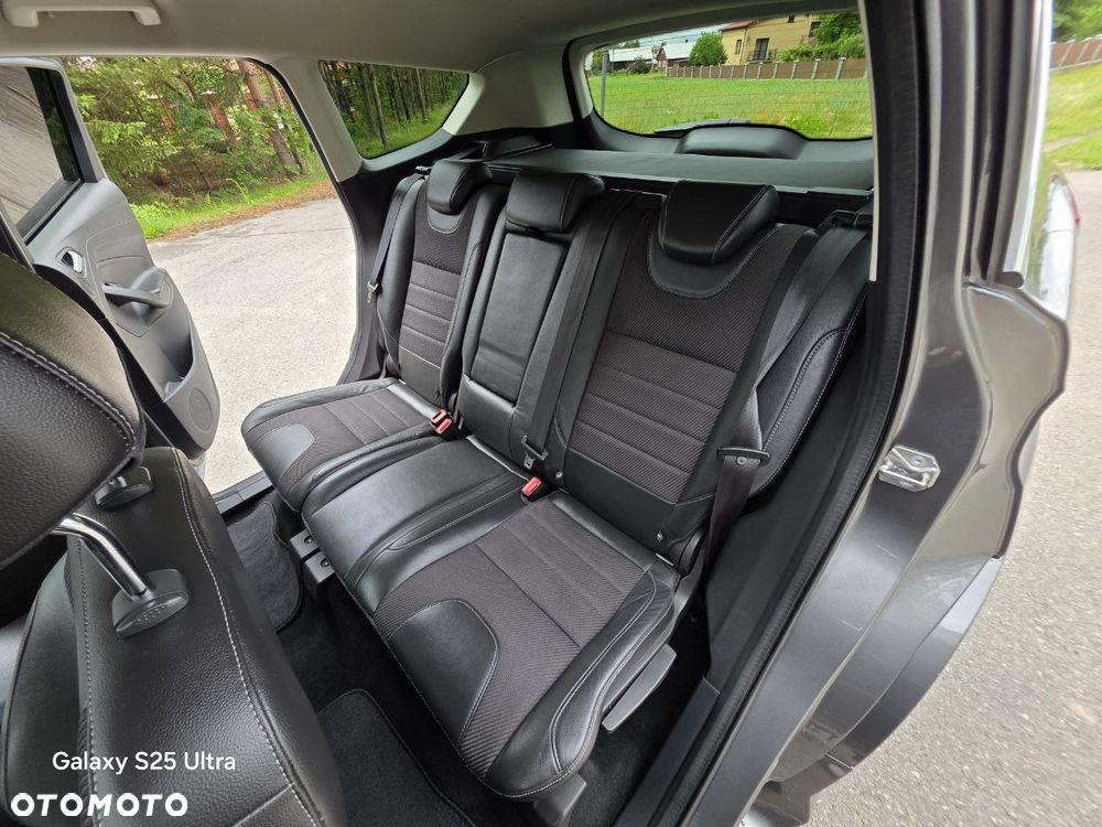 Ford Kuga 2.0 TDCi 4x4 Individual - 20