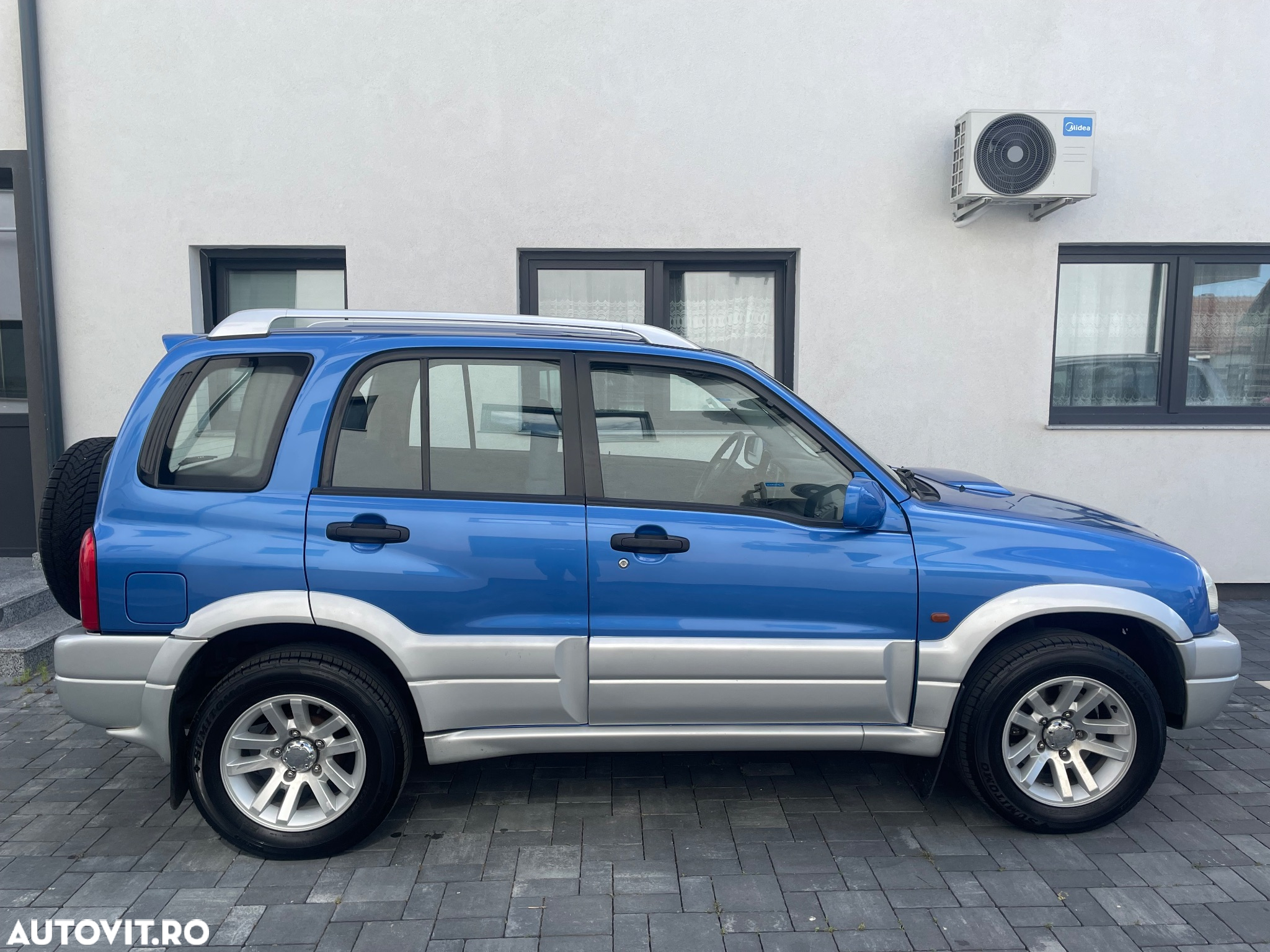 Suzuki Grand Vitara - 10