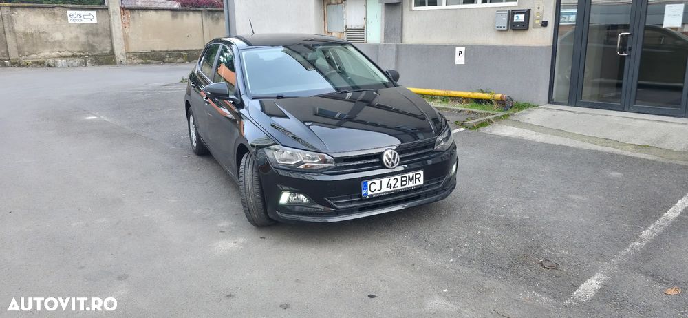 Volkswagen Polo - 2