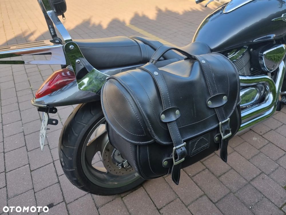 Suzuki Boulevard - 17