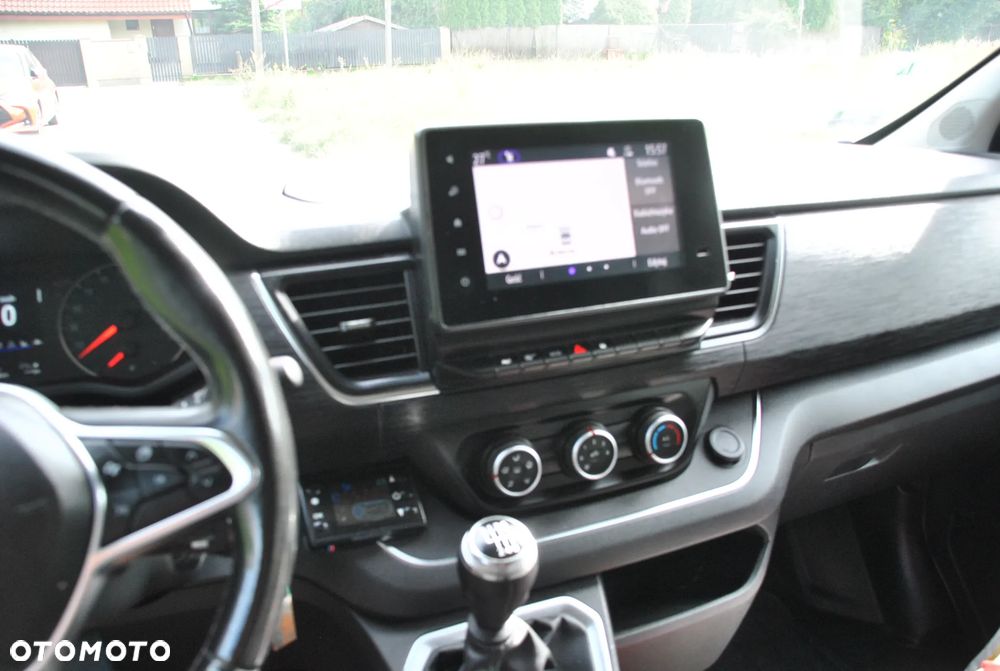 Renault Trafic 2.0 dCi Escapade - 11