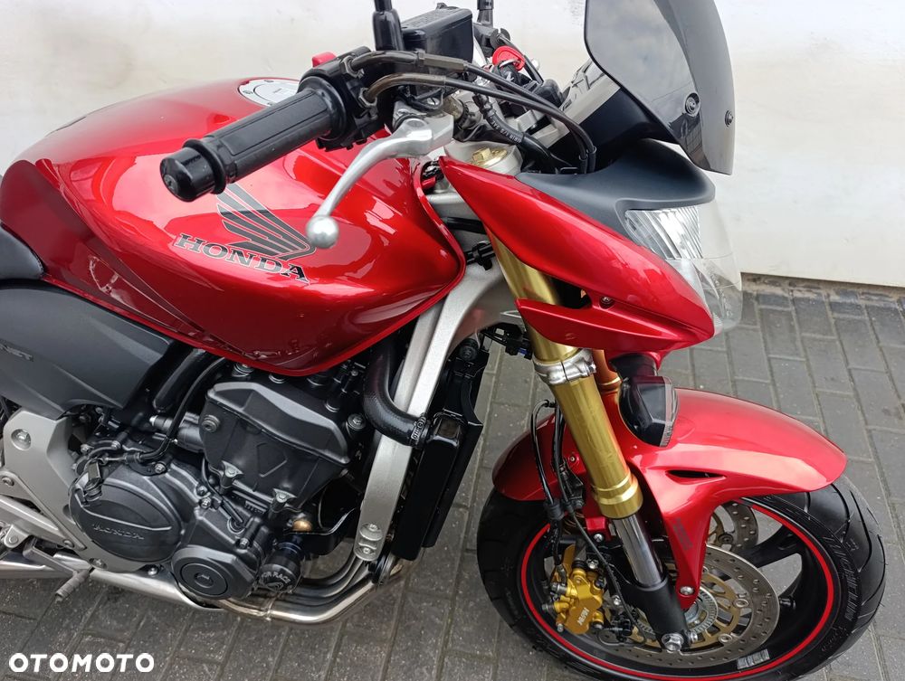 Honda Hornet - 25