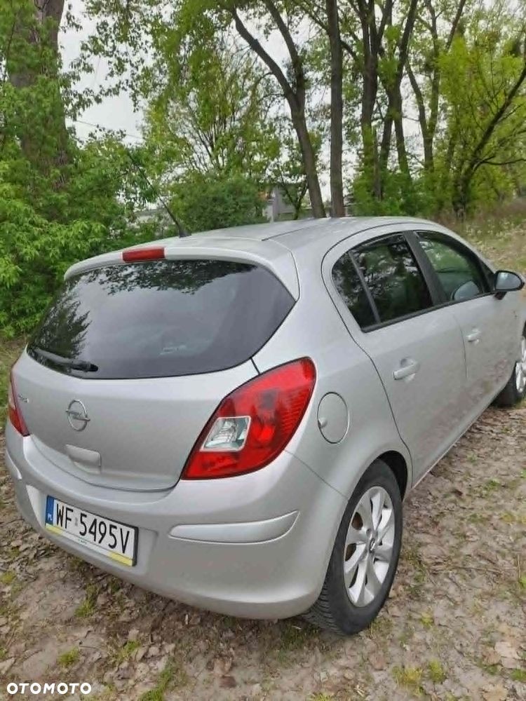 Opel Corsa 1.2 16V Enjoy - 3