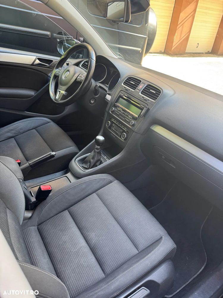 Volkswagen Golf 1.6 TDI DPF BlueMotion Technology Comfortline - 16