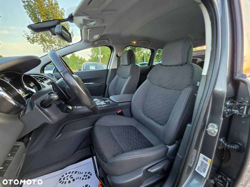 Peugeot 3008 - 27