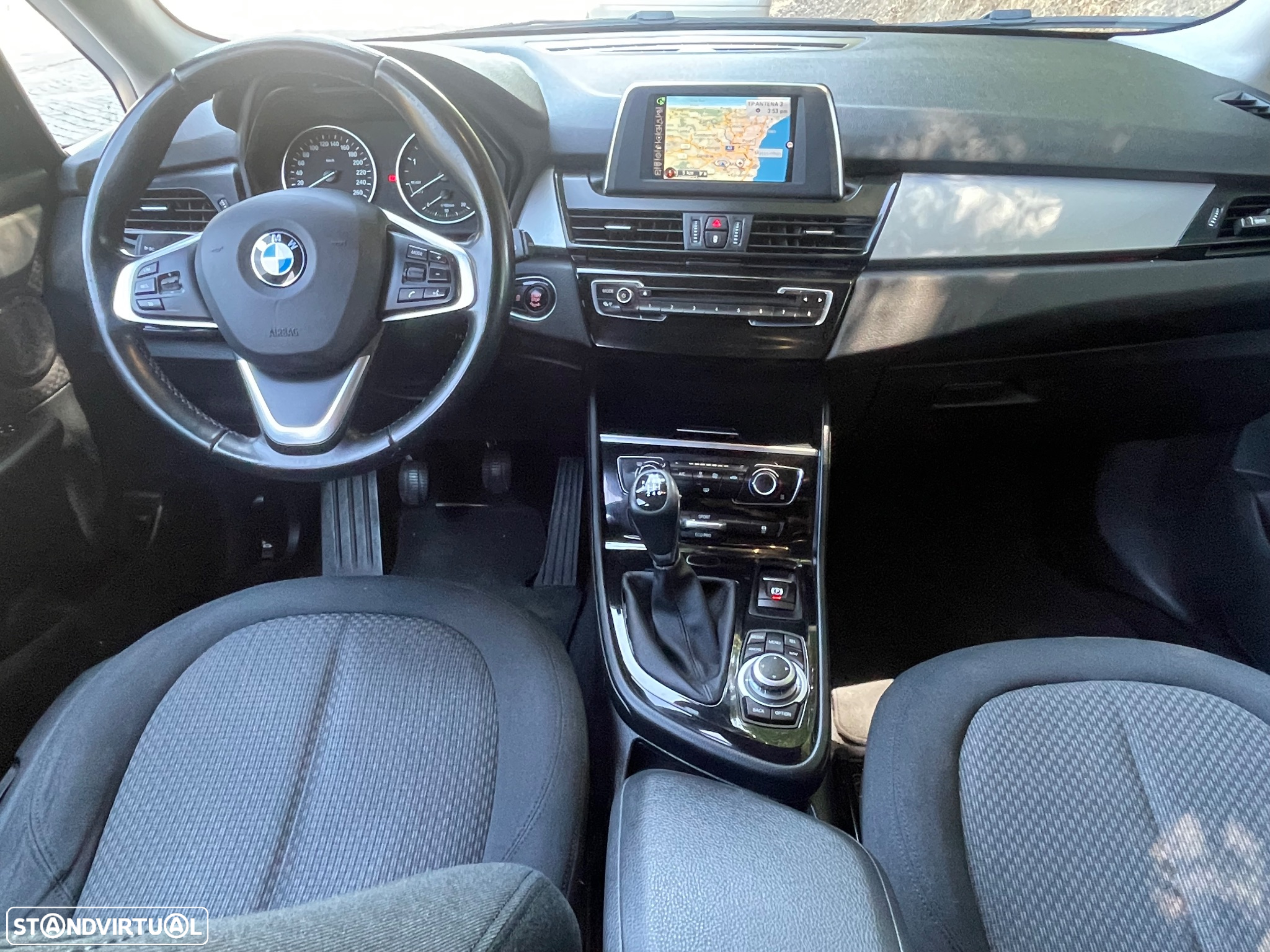 BMW 216 Active Tourer d - 22