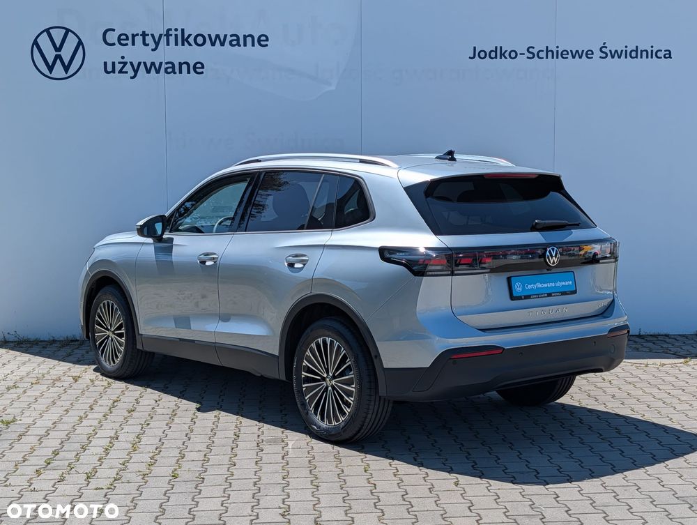 Volkswagen Tiguan 1.5 eTSI Life Plus DSG - 4