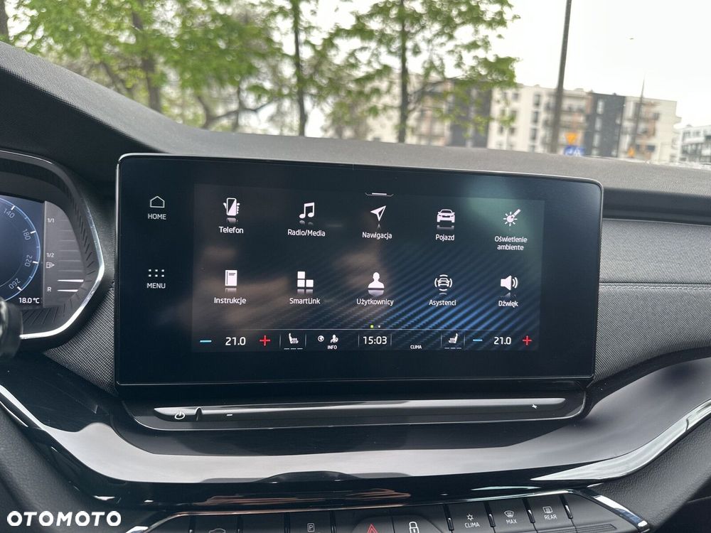 Skoda Octavia 2.0 TDI Sportline DSG - 17