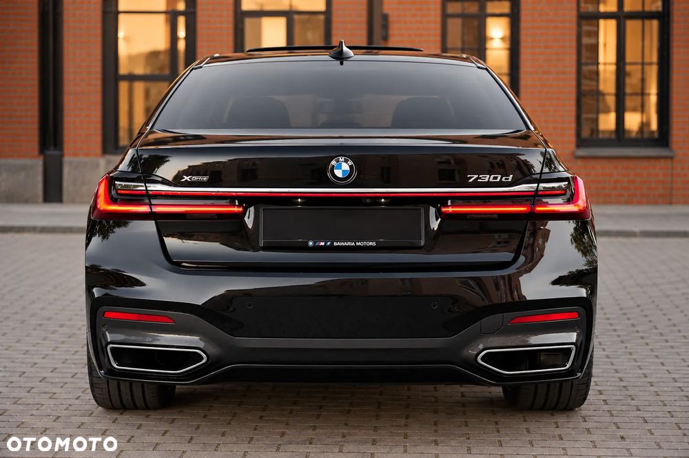 BMW Seria 7 - 16