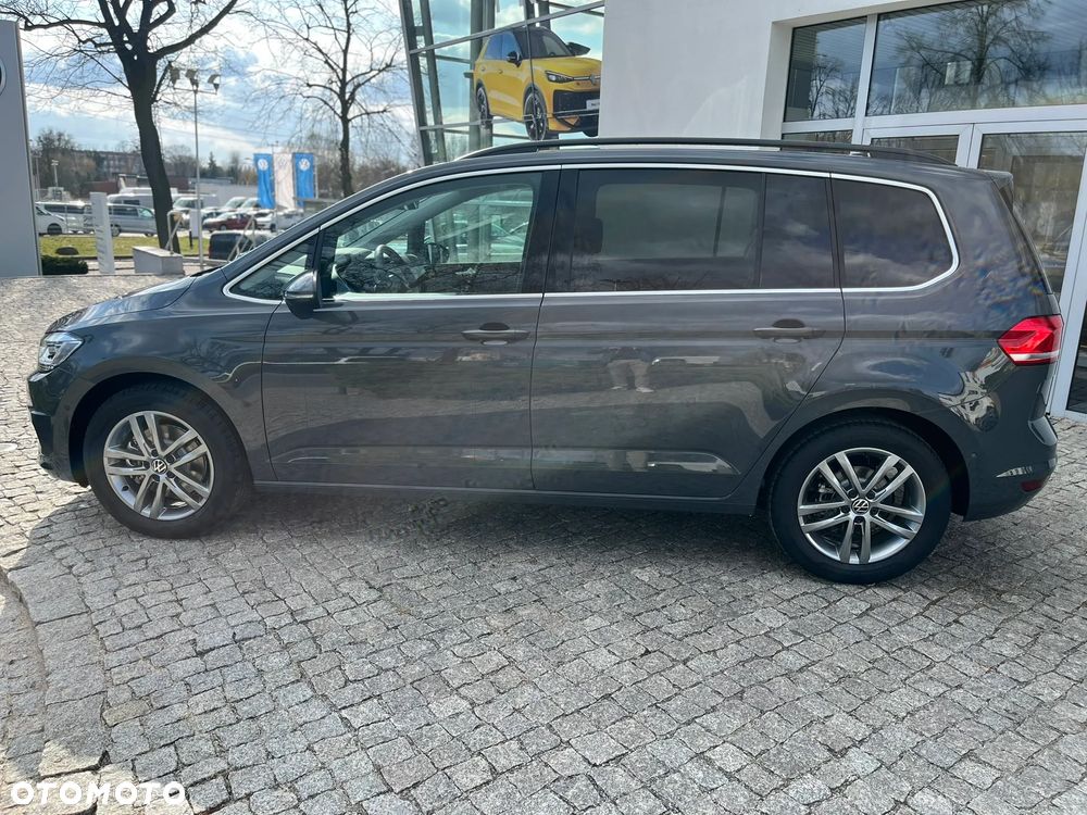 Volkswagen Touran 2.0 TDI SCR Comfortline - 9