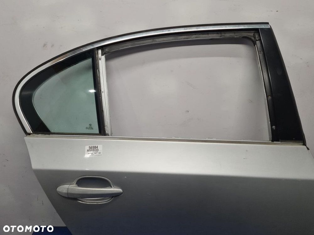 BMW E60 DRZWI TYŁ PRAWE - 3