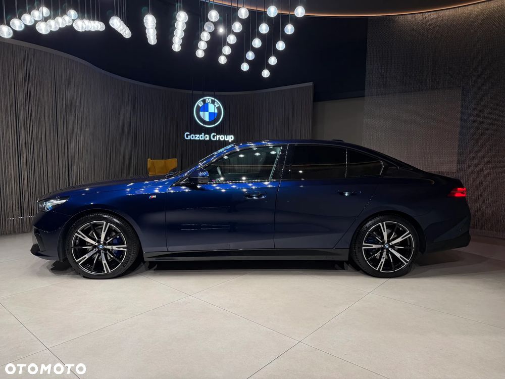 BMW Seria 5 520i M Sport Edition - 3