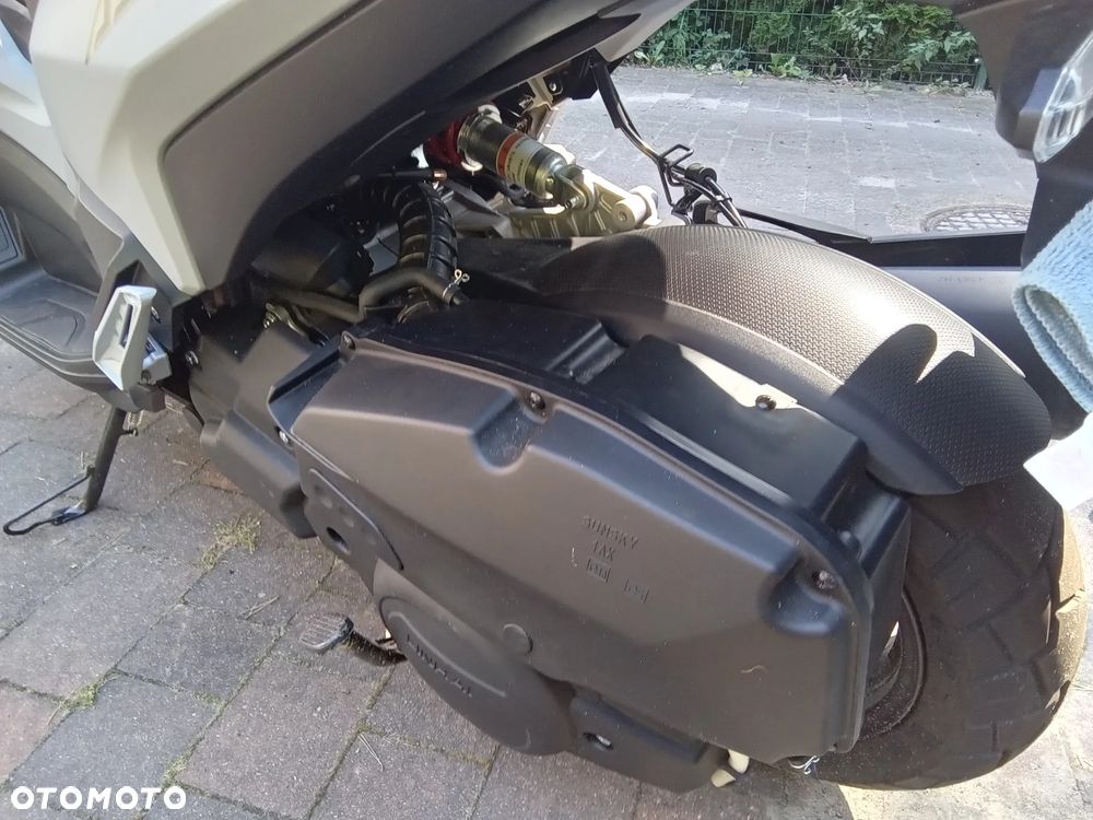 Linhai Buck 125 - 6