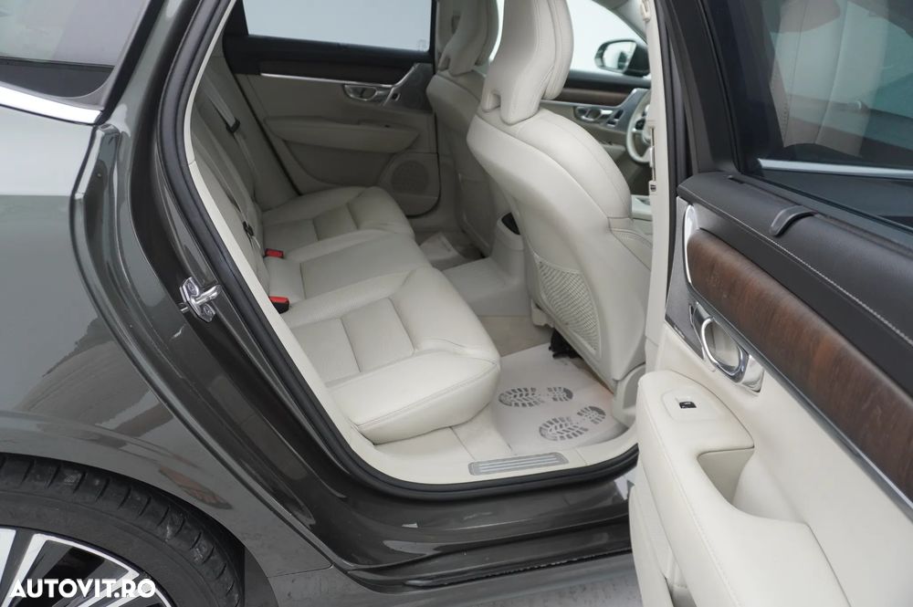 Volvo S90 T8 Recharge AWD Geartronic Inscription - 12