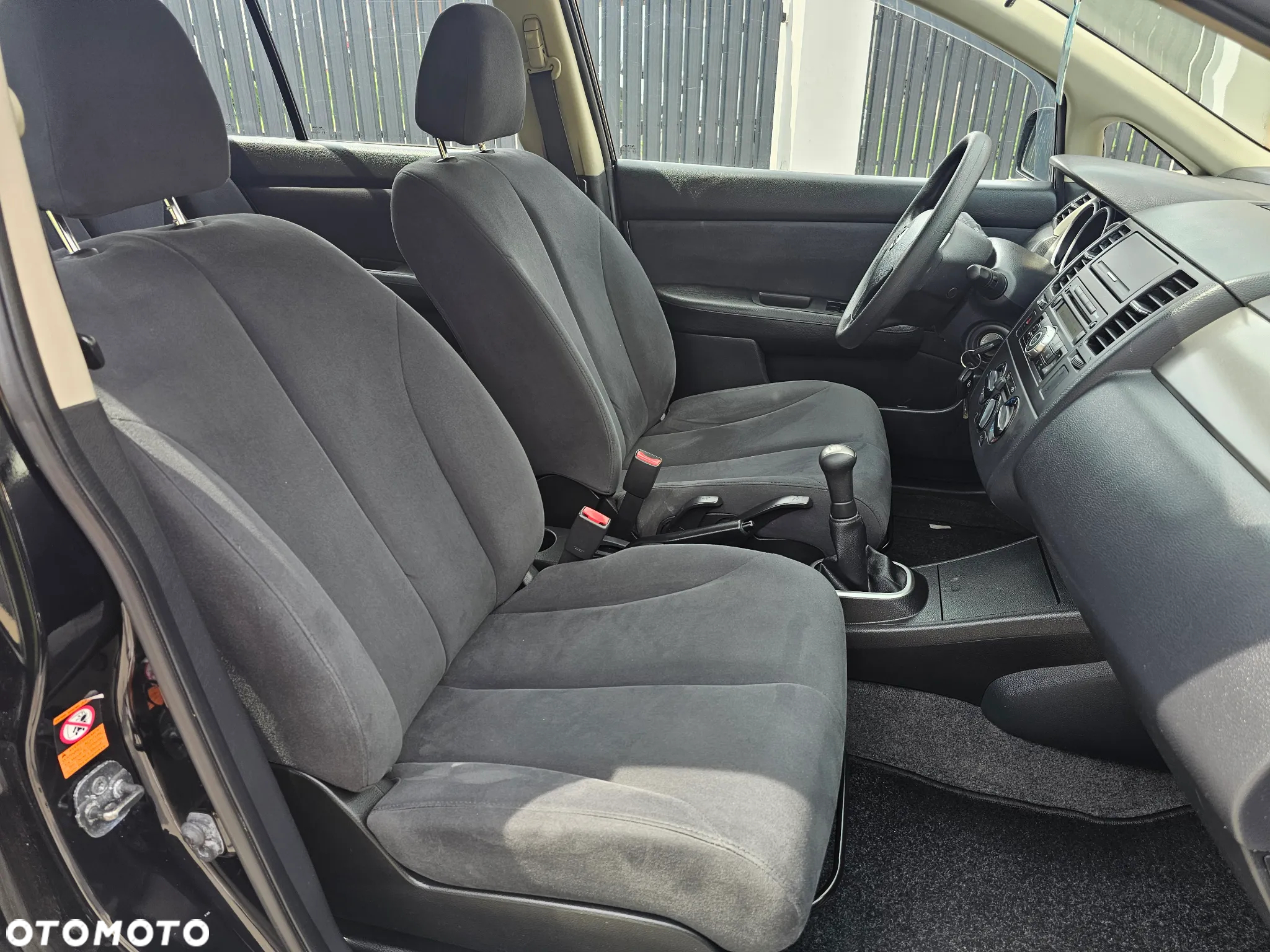 Nissan Tiida 1.6 Tekna - 18
