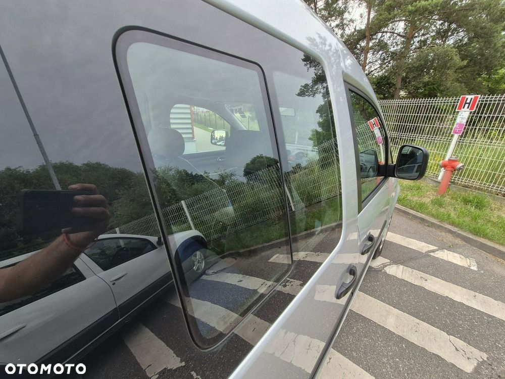 Volkswagen Caddy 1.9 Life (7-Si.) - 32